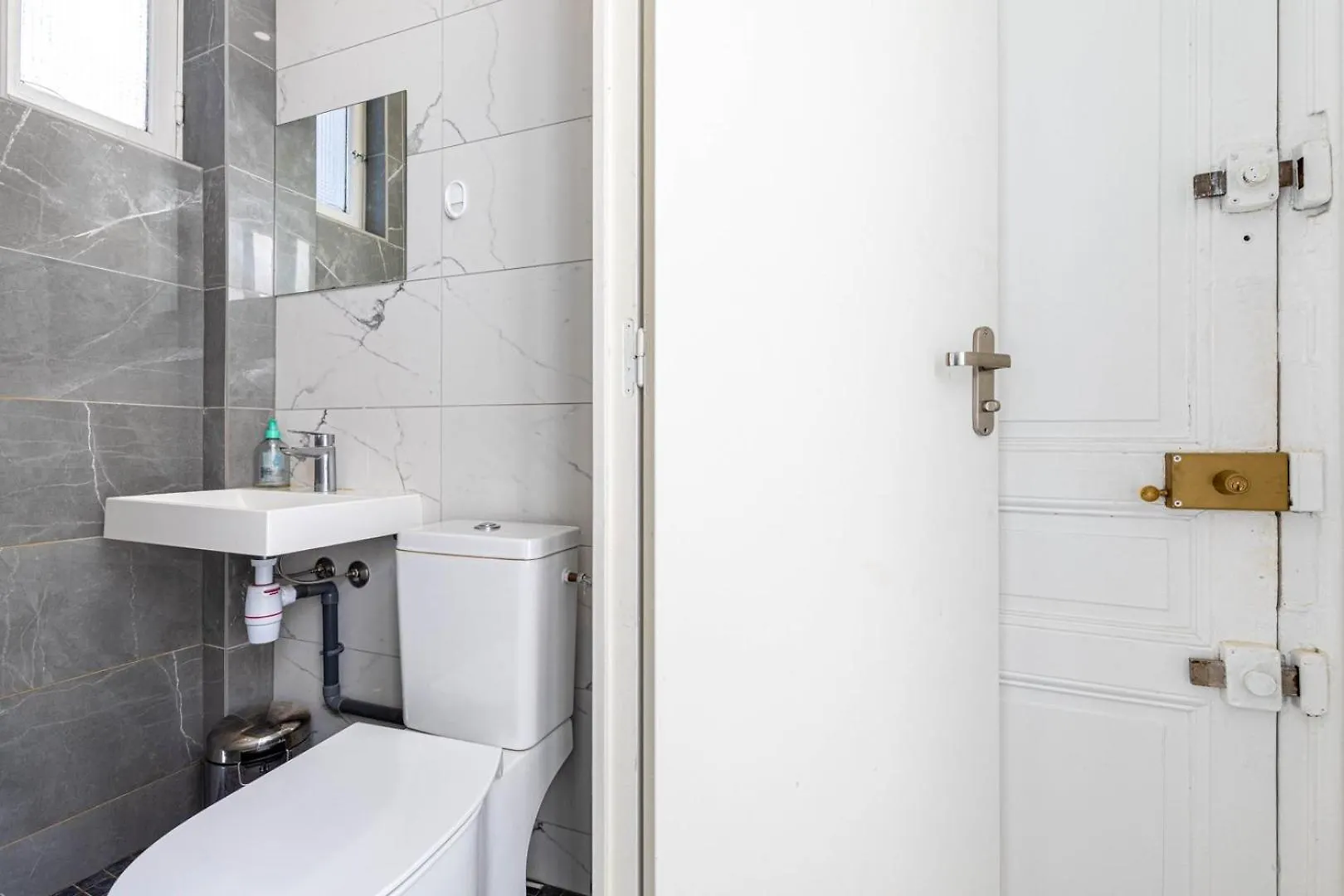 Apartman Guestready - Sunlit Serenity Near Montmartre Párizs